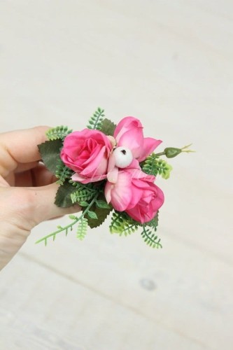 105ec01a559252c2a7e745ea5a13ac49