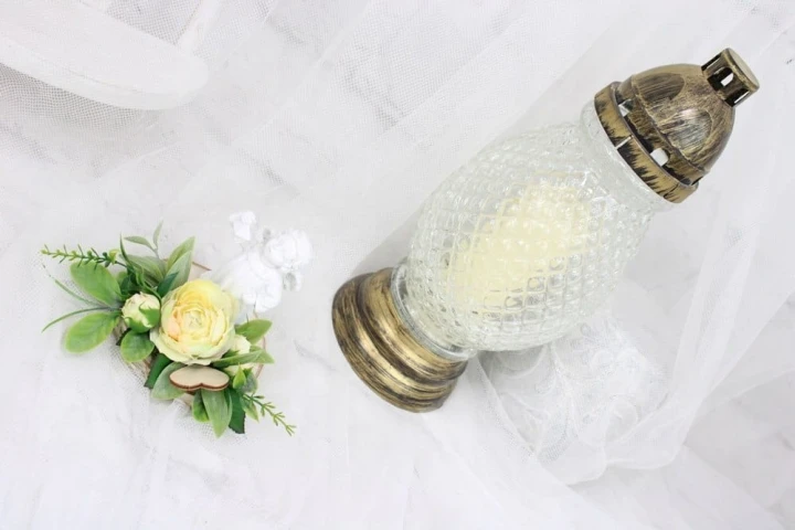 79fa4801a7c19c75e692404eb1e5a002