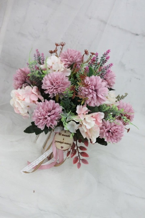 13a84324c6bb21f3129c3a04bd1fd56e