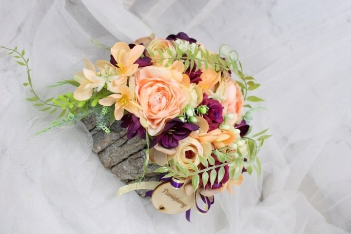 75937b3b4f68bf3fd5fbdd19ada7e38c