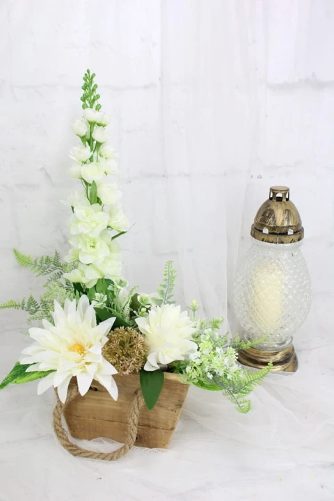 e3e557bf8a86a749fa2fa32bb4f5eb0b