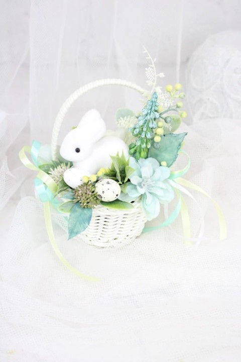 1b3a75820e82a70a273b0a23658f7a19