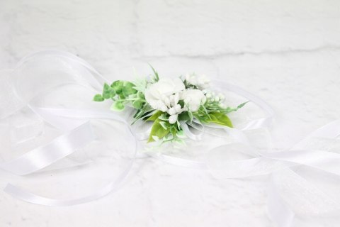 Bukiecik na rękę stylowy komunijny stroik BIAŁY Bukiecik na rękę stylowy komunijny stroik BIAŁY
