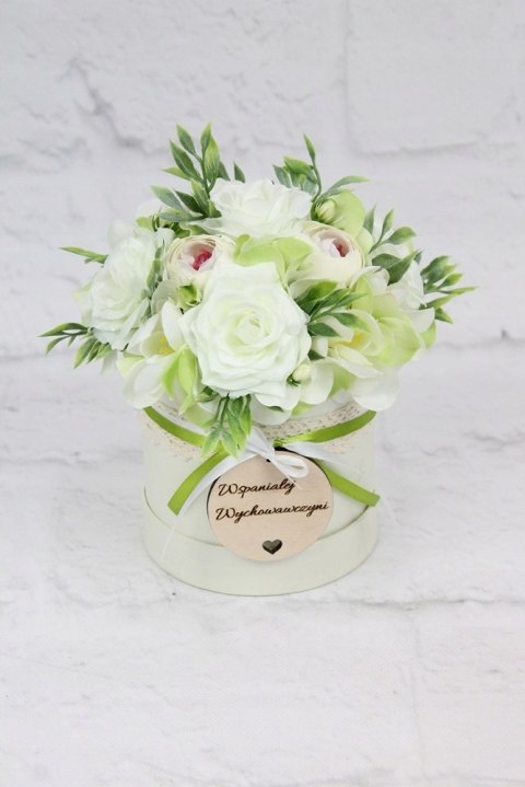 Prezent dzień nauczyciela flower box kwiaty styl