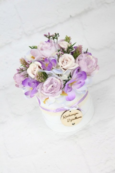 Flower box prezent kwiaty dla Babci Dziadka stroik Flower box prezent kwiaty dla Babci Dziadka stroik