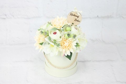 Flower box prezent kwiaty dla Babci bukiet stroik Flower box prezent kwiaty dla Babci bukiet stroik