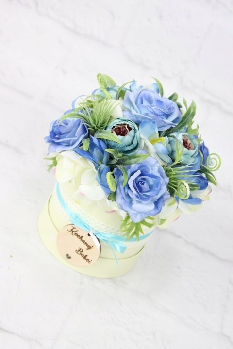 Flower box prezent kwiaty dla Babci bukiet stroik Flower box prezent kwiaty dla Babci bukiet stroik