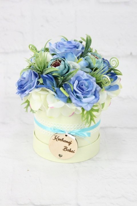 Flower box prezent kwiaty dla Babci bukiet stroik Flower box prezent kwiaty dla Babci bukiet stroik
