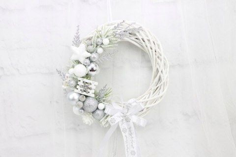 Wianek świąteczny na drzwi ozdoba stroik SREBRNY