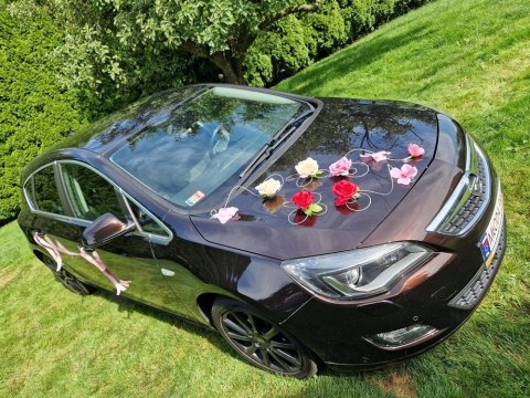 Dekoracja samochodu modna ozdoba na auto do ślubu Dekoracja samochodu modna ozdoba na auto do ślubu
