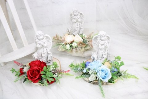 Stroik kompozycja na grób wiązanka ANIOŁEK plaster drewna