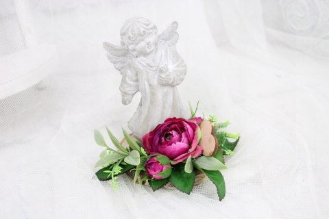 Stroik kompozycja na grób wiązanka ANIOŁEK plaster drewna Stroik kompozycja na grób wiązanka ANIOŁEK plaster drewna