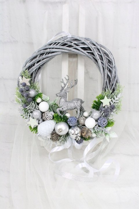 Wianek świąteczny na drzwi wieniec stroik dekoracja renifer