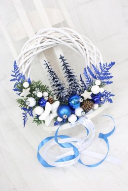 Wianek świąteczny wieniec na drzwi stroik choinki dekoracja domu