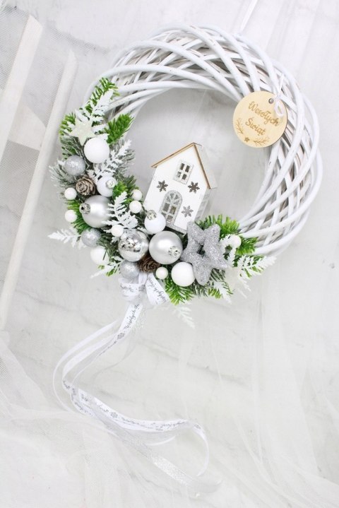 Wianek świąteczny wieniec stroik na drzwi dekoracja DOMEK