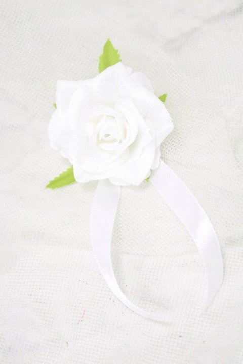 Róża na rękę kotylion lub przypinka do butonierki satynowa BIEL