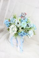 Flower Box z Misiem NIEBIESKI kompozycja kwiaty roczek chrzest baby shower
