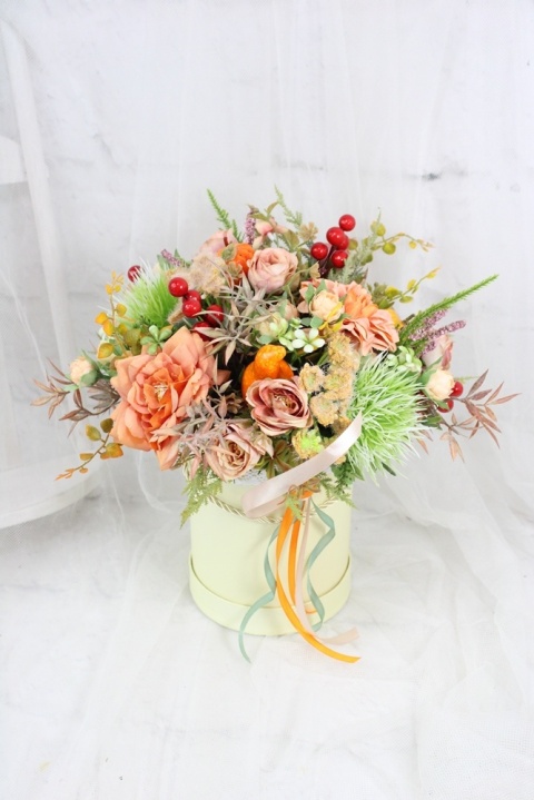 Jesienny stroik flower box wysoki kwiatowa dekoracja domu Jesienny stroik flower box wysoki kwiatowa dekoracja domu