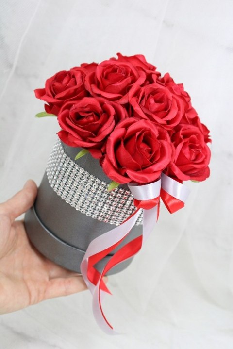 Kwiatowa dekoracja pachnący flower box CZERWIEŃ kwiatowe pudełko glamour Kwiatowa dekoracja pachnący flower box CZERWIEŃ kwiatowe pudełko glamour