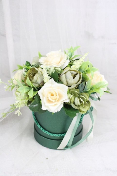 Kwiatowa dekoracja prezent flower box BUTELKOWA ZIELEŃ kwiatowe pudełko Kwiatowa dekoracja prezent flower box BUTELKOWA ZIELEŃ kwiatowe pudełko