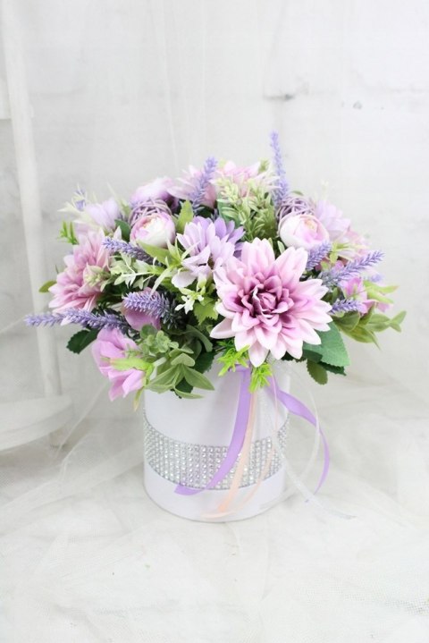 Kwiatowa dekoracja prezent flower box FIOLET kwiatowe pudełko glamour