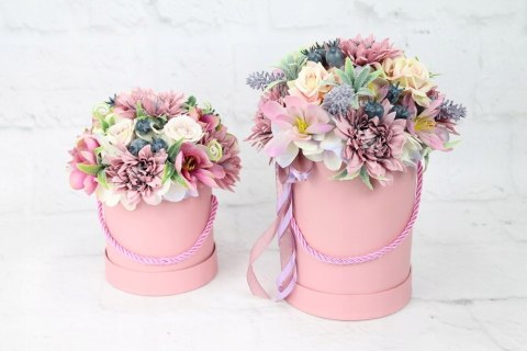 Kwiatowy flower box kompozycja na prezent ŁOSOŚ kwiatowe pudełko Kwiatowy flower box kompozycja na prezent ŁOSOŚ kwiatowe pudełko