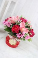 Kwiaty prezent dla nauczyciela flower box podziękowanie upominek