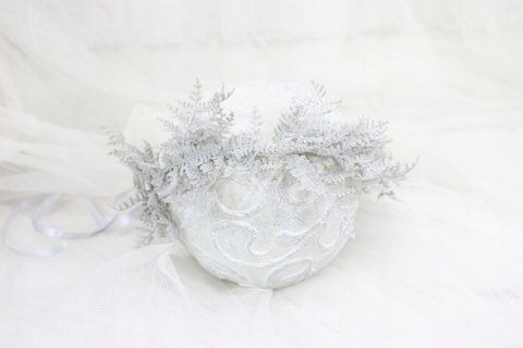 Wianek na głowę jesienny zimowy paproć boho sesja do zdjęć szary