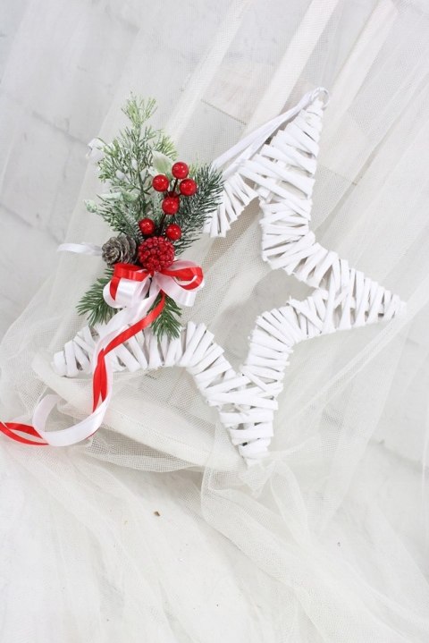 Gwiazda wianek świąteczny dekoracja na drzwi zawieszka stroik