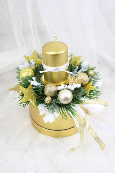 Kompozycja zimowa stroik świąteczny na stół ozdoba