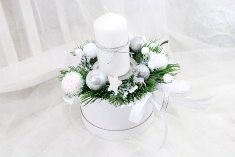 Kompozycja zimowa stroik świąteczny na stół ozdoba