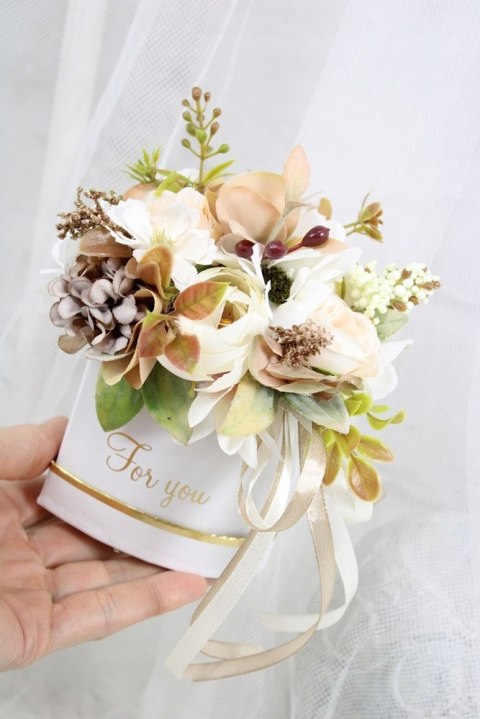 Kwiatowe pudełko serce prezent róże pachnący Box