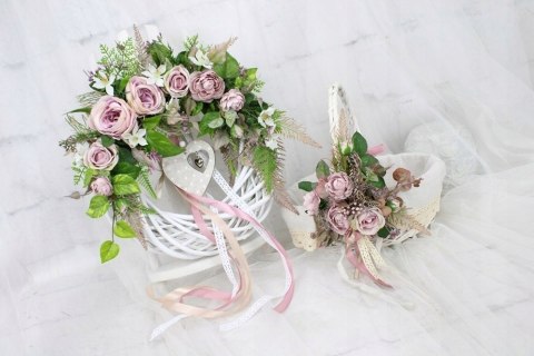 Ozdoba na koszyk wielkanocny dekoracja koszyczka na święconkę hiacynt