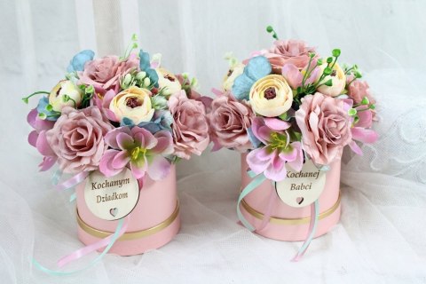 Stroik box prezent kwiaty dla Dziadka Babci pachnący bukiet kwiatów