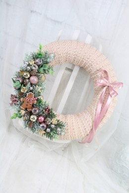 Wianek świąteczny sweterek dekoracja domu stylowy