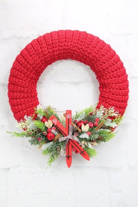 Wianek świąteczny sweterek dekoracja domu stylowy