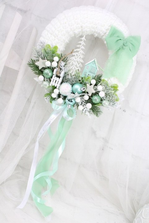 Wianek świąteczny sweterek stroik boże narodzenie stylowy