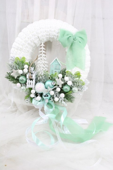 Wianek świąteczny sweterek stroik boże narodzenie stylowy