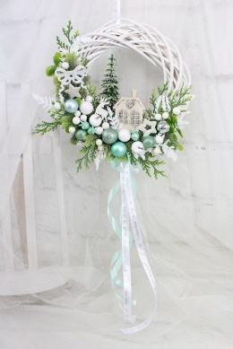 Wianek świąteczny wieniec stroik na drzwi DOMEK mięta