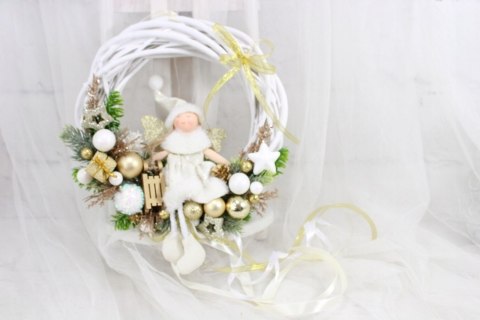 Wianek świąteczny wieniec stroik na drzwi ozdoba domu aniołek