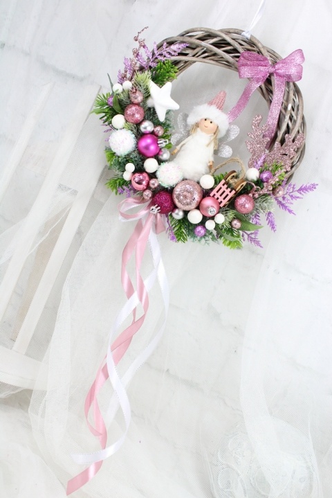 Wianek świąteczny wieniec stroik na drzwi ozdoba domu aniołek