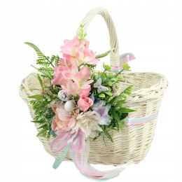Koszyk wielkanocny na święconkę udekorowany kwiatami zdobiony koszyczek