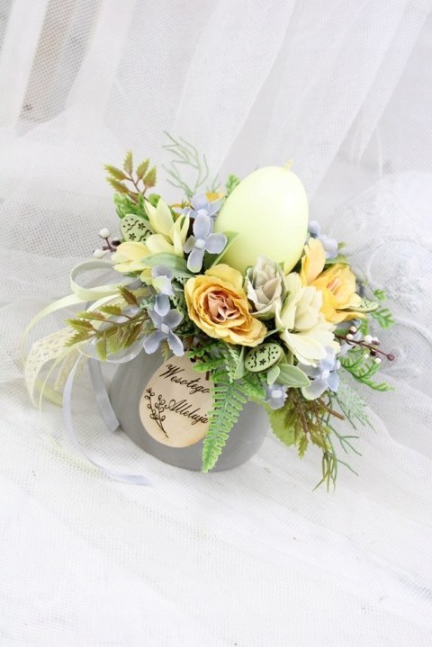 Stroik Wielkanocny na stół Świąteczna dekoracja domu świeca jajko