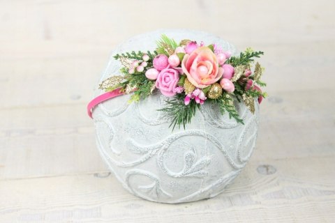 Opaska świąteczna do włosów RÓŻOWA sesja zdjęciowa