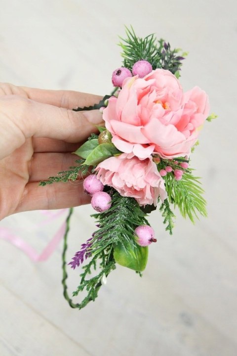 Wianek świąteczny peonia do włosów RÓŻOWA sesja Wianek świąteczny peonia do włosów RÓŻOWA sesja
